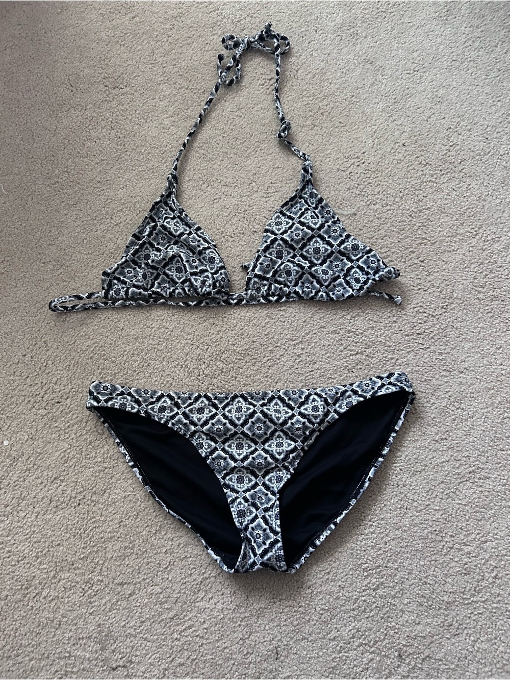 Vintage Converse One Star black and white bikini set